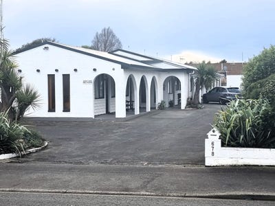 /international/nz/678-tay-street-invercargill-southland-380066128810/