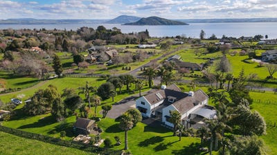 /international/nz/brunswick-drive-tikitere-rotorua-380066079869/