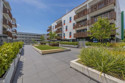 /international/nz/26-library-lane-albany-north-shore-city-380066124562/