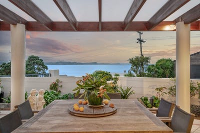 /international/nz/13-joydon-place-stanmore-bay-rodney-380066172246/