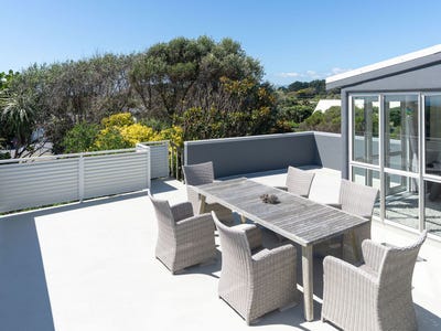 /international/nz/18-marram-way-peka-peka-kapiti-coast-380066105645/