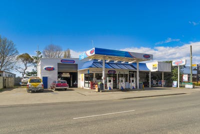 /international/nz/aranui-road-mapua-tasman-380066145886/