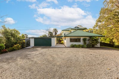/international/nz/478-puketitiri-road-puketitiri-hastings-380066093106/