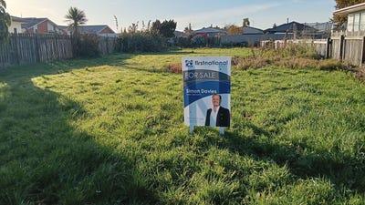 /international/nz/147-regent-street-heidelberg-invercargill-city-380066101072/