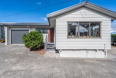 /international/nz/bucklands-beach-manukau-city-380066095989/