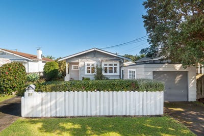 /international/nz/18-gladstone-road-northcote-christchurch-city-380066180041/