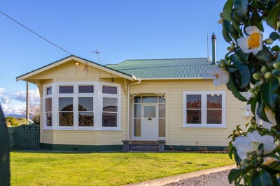 /international/nz/pownall-street-masterton-masterton-380066091329/