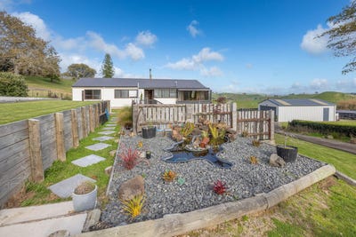/international/nz/189-pahihi-road-tirau-tararua-380066093259/