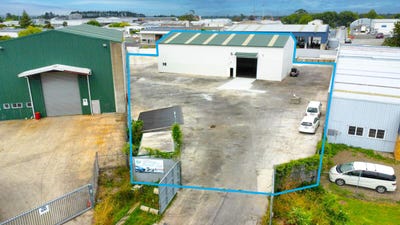 /international/nz/8-dent-place-papakura-auckland-380066148387/