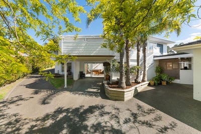 /international/nz/45a-45b-braemar-road-rothesay-bay-north-shore-city-380066121234/