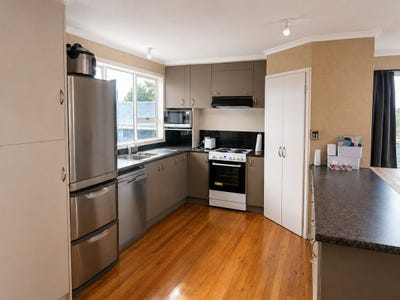 /international/nz/8-tui-street-kaikohe-far-north-380066167335/