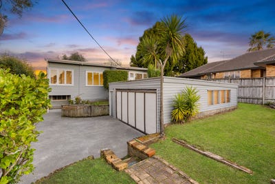 /international/nz/49-eastglen-road-glen-eden-waitakere-city-380066179599/