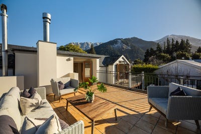/international/nz/7-brisbane-street-queenstown-central-central-otago-lakes-district-380066105691/