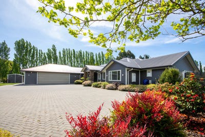 /international/nz/10-burntwood-lane-pegasus-waimakariri-380066112416/