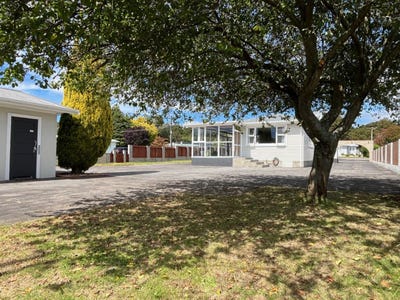 /international/nz/16-moore-street-ohakune-ruapehu-380066111495/