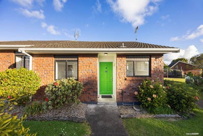 /international/nz/8-fantail-court-orewa-rodney-380066169032/
