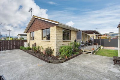 /international/nz/40-braemar-street-mosgiel-otago-380066121357/
