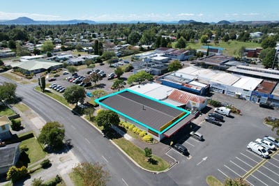 /international/nz/2-the-town-centre-turangi-central-north-island-380066129151/