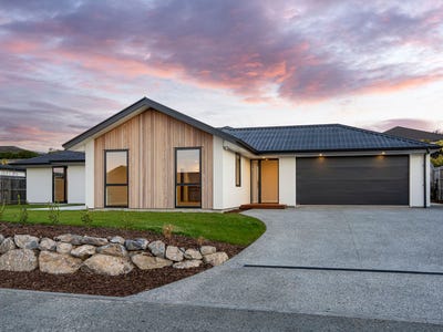 /international/nz/12-safre-place-mapua-tasman-380066091540/