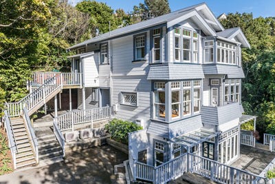/international/nz/44-aurora-terrace-kelburn-wellington-city-380066113531/