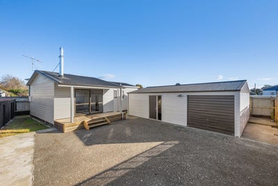 /international/nz/girling-avenue-mayfield-marlborough-380066104784/
