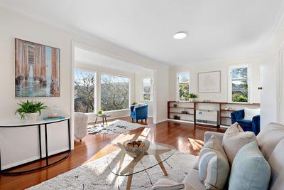 /international/nz/81-mairangi-road-wadestown-wellington-380066108117/