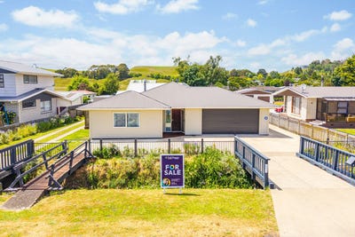 /international/nz/3-huxley-street-pahiatua-tararua-380066097156/