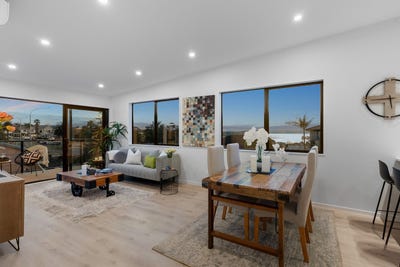 /international/nz/whangaparaoa-rodney-380066100010/