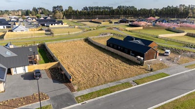 /international/nz/27-letelle-way-west-melton-selwyn-380066101499/