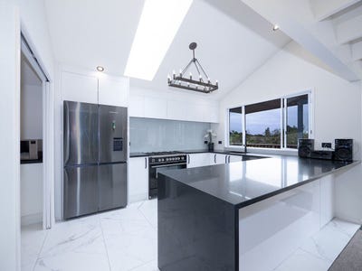 /international/nz/9-oromahoe-road-opua-far-north-380066115031/