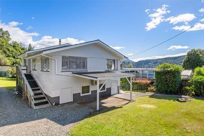 /international/nz/14-lawrence-street-havelock-marlborough-380066120953/