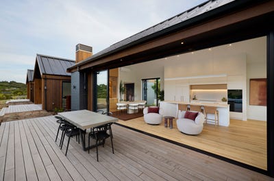 /international/nz/wainui-gisborne-380066097305/