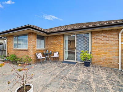 /international/nz/aranui-christchurch-city-380066109623/
