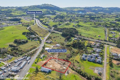 /international/nz/92-great-south-road-pokeno-franklin-380066081625/
