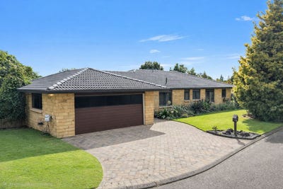 /international/nz/15-brook-place-springfield-rotorua-380066117380/