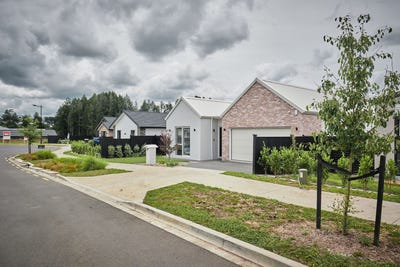 /international/nz/pukekohe-franklin-380066076768/