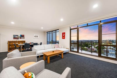 /international/nz/99-mokoia-road-birkenhead-north-shore-city-380066124184/
