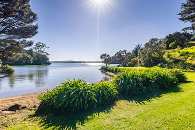 /international/nz/kerikeri-far-north-380066103158/