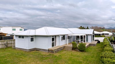 /international/nz/23-arakotipu-boulevard-opotiki-and-surrounds-opotiki-380066169873/
