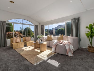 /international/nz/15-runanga-grove-waikanae-kapiti-coast-380066115829/