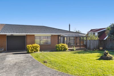 /international/nz/glendene-waitakere-city-380066082119/