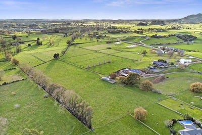 /international/nz/11-fencourt-road-cambridge-waipa-380066086386/
