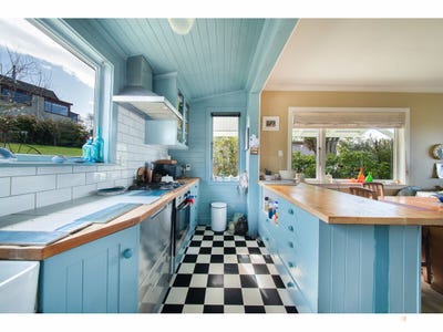 /international/nz/128-evans-street-waimataitai-timaru-380066107527/