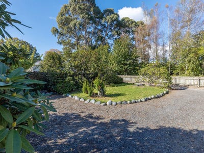 /international/nz/162-taupahi-road-turangi-taupo-380066118139/