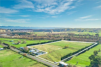 /international/nz/2460-state-highway-2-waipukurau-and-surrounds-central-hawkes-bay-380066120606/