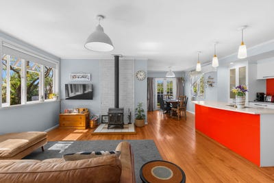 /international/nz/38-east-street-greytown-south-wairarapa-380066177427/
