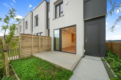 /international/nz/westgate-waitakere-city-380066086913/