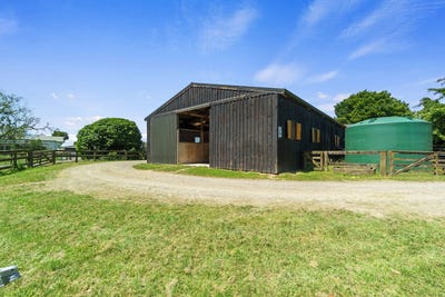 /international/nz/3714-cambridge-road-cambridge-waipa-380066112958/
