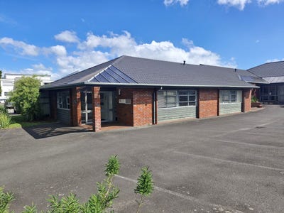 /international/nz/hamilton-central-hamilton-city-380066149564/