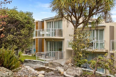 /international/nz/29-warren-street-wanaka-central-otago-lakes-district-380066161792/
